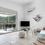 Skorpios *