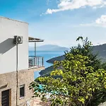 Villa Skorpios *