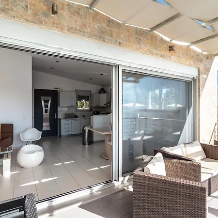 فيلة Skorpios سيفوتا